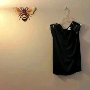 Worthington, small, black